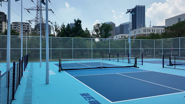 室內外匹克球場，標準有什么不一樣？