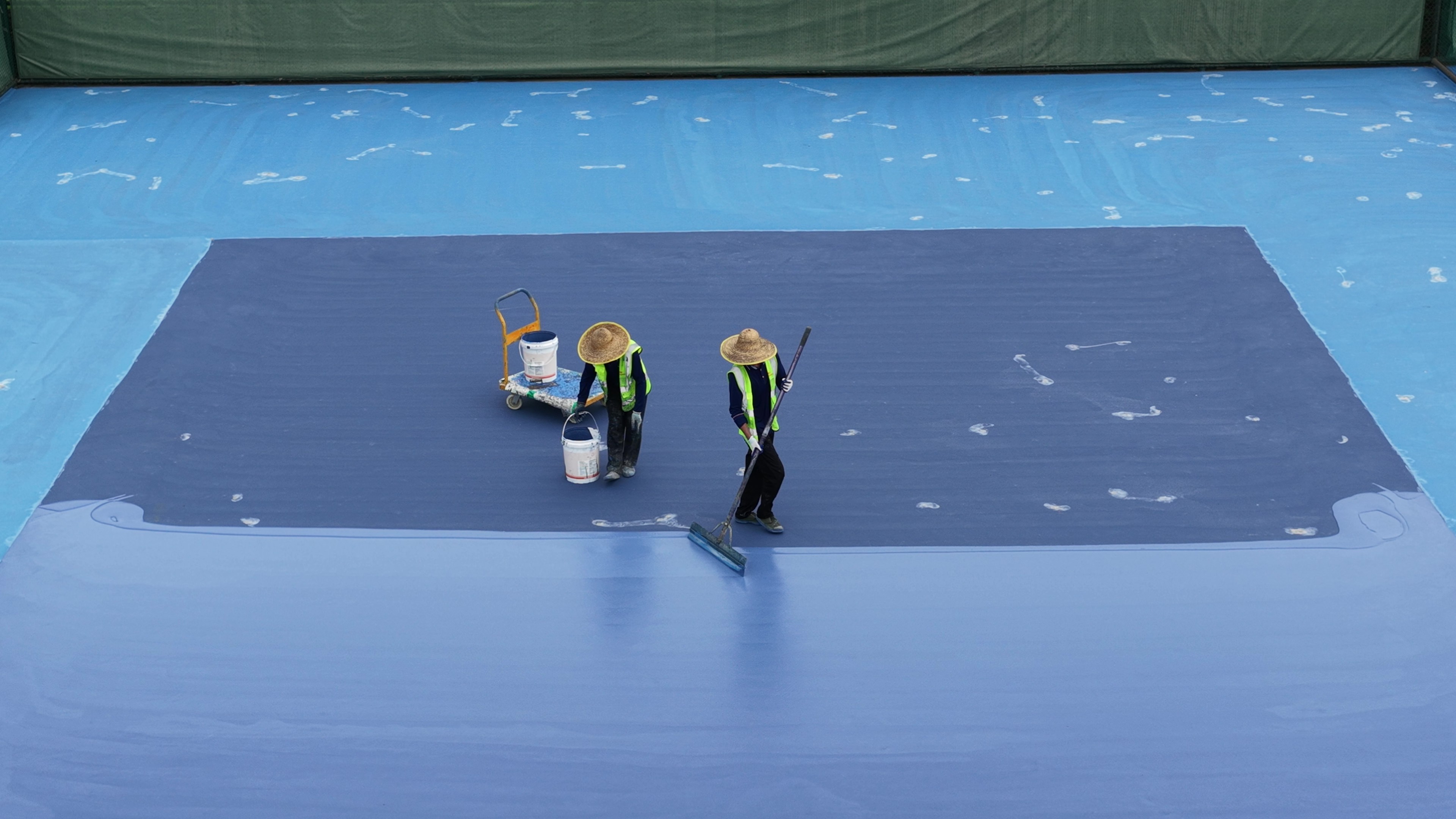 雨季網球場怕起泡開裂？丙烯酸施工要點一次講清